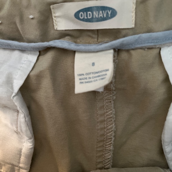 Old Navy shorts - Picture 3 of 3